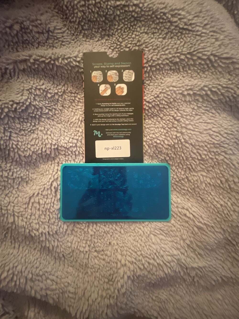 LIMITED EDITION Maniology X Glitterfingersss Nail Stamping Plate BM-XL223